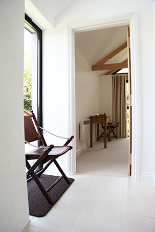 Skyber Barn, Cornwall, Interior, Corridor Skyber Barn, Cornwall, Interior, Corridor