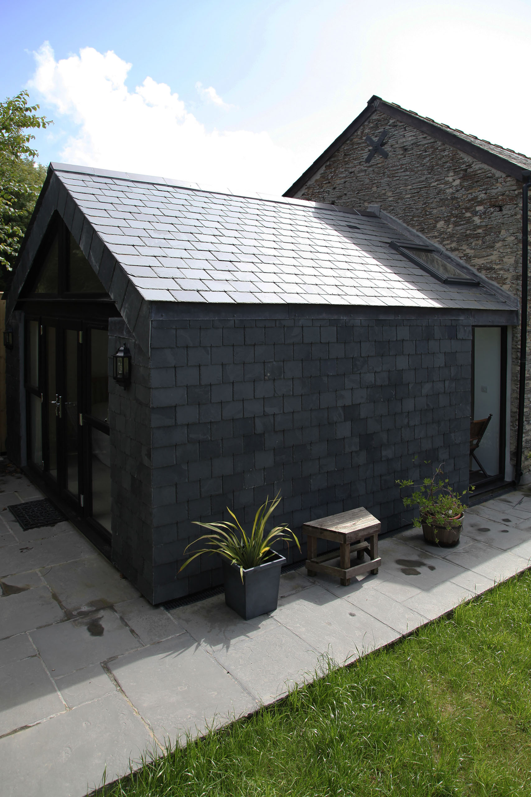 Skyber Barn, Cornwall, Exterior