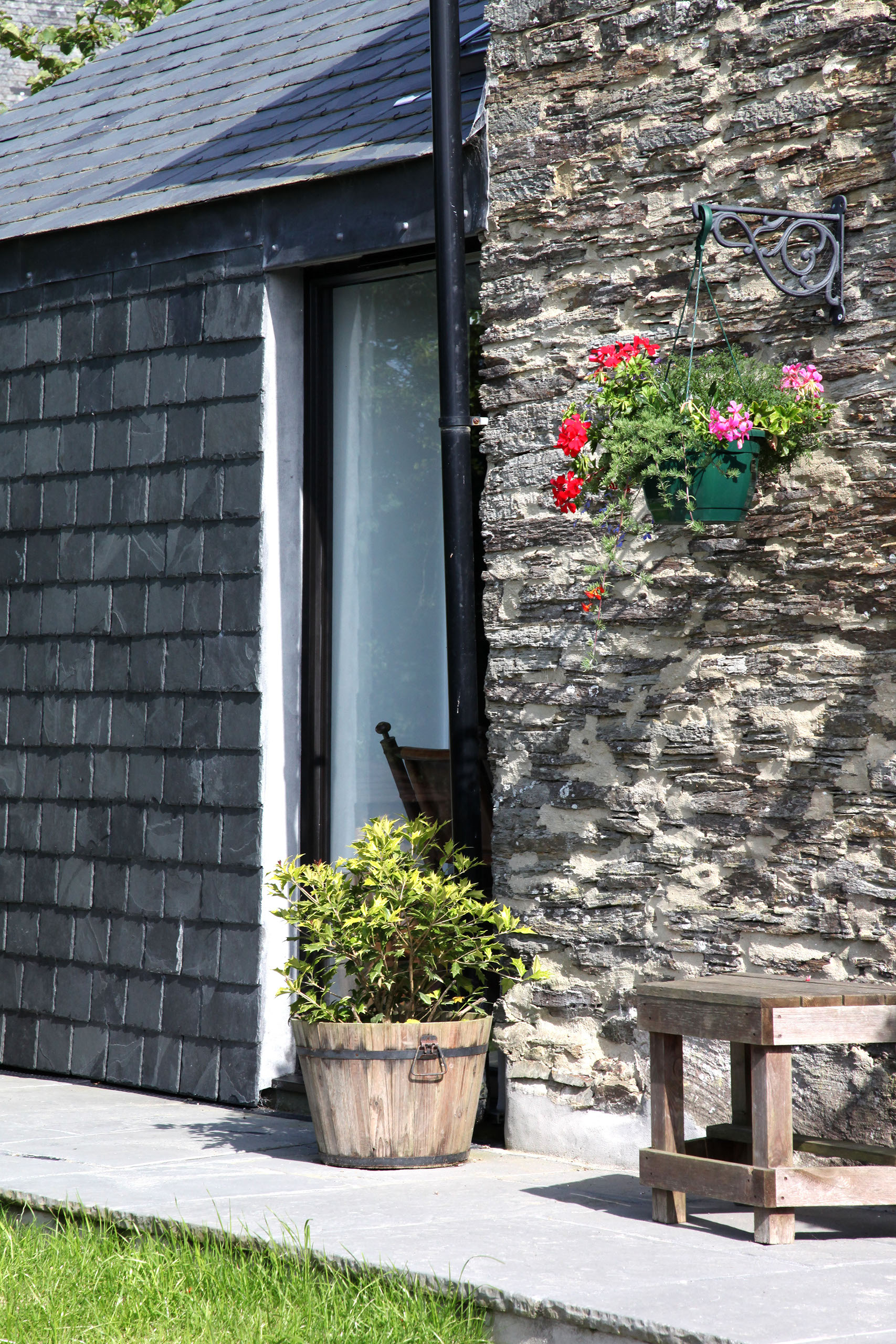 Skyber Barn, Cornwall, Exterior